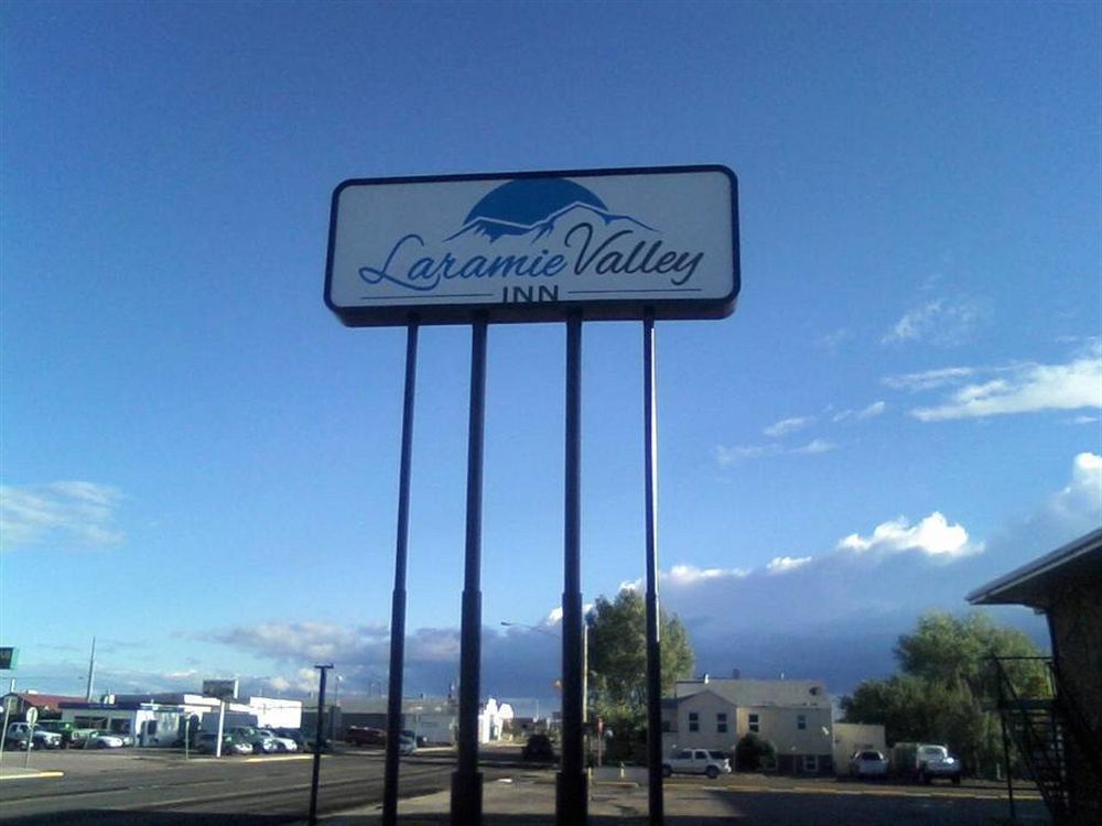 Laramie Valley Inn Buitenkant foto
